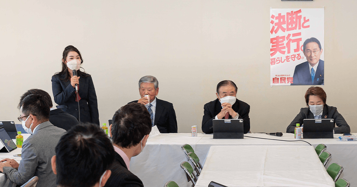 女子ゴルフ年間女王・山下美夢有選手がバーチャルスポーツの可能性を語る バーチャルスポーツ推進PTが岸田総理と面会
