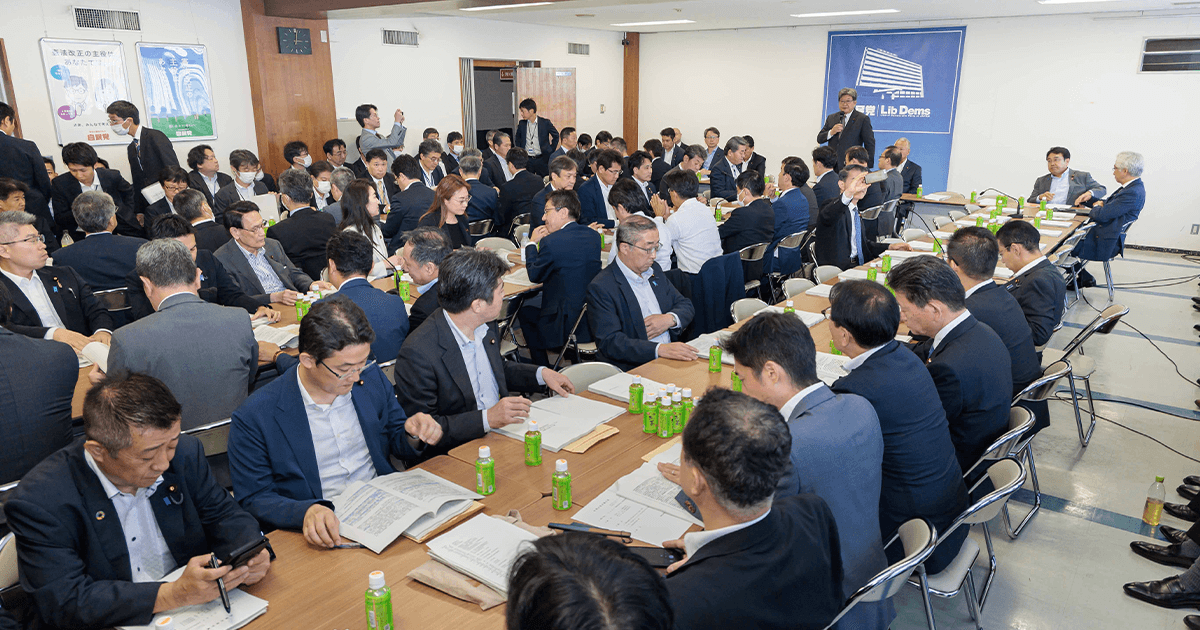 「骨太の方針」今後の対応を萩生田政調会長に一任 政調全体会議