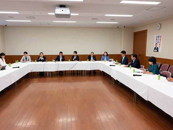 わが党の「女性候補者支援金制度」、「子育て・介護支援金制度」、「ハラスメント相談窓口」を決定