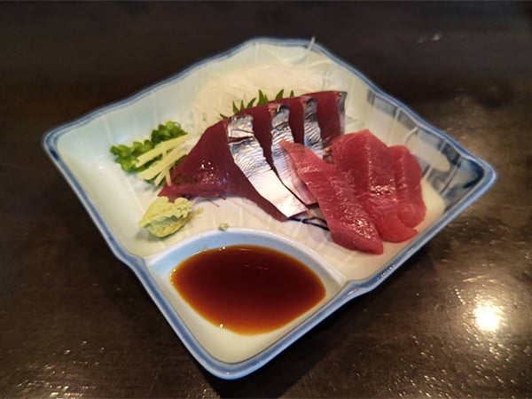 思わず食べたい 私の推しメシ宮澤 博行 衆議院議員カツオの皮付き刺身