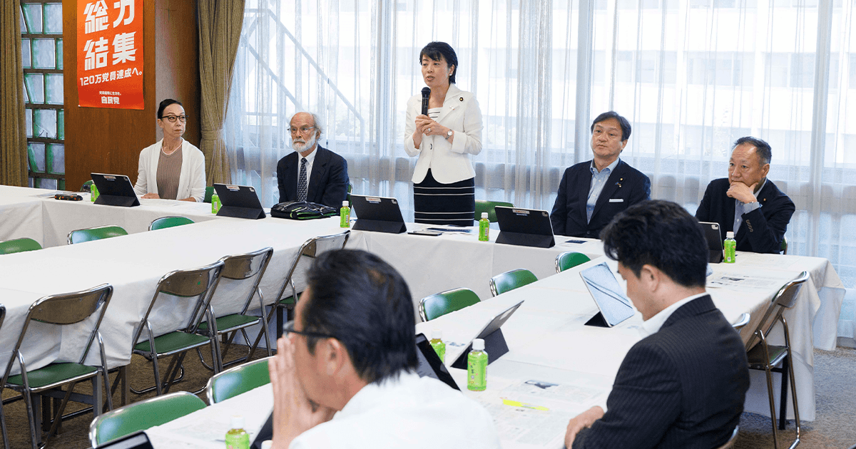 「論文には論文で反論を」慰安婦問題の通説覆したラムザイヤー氏から講演受ける