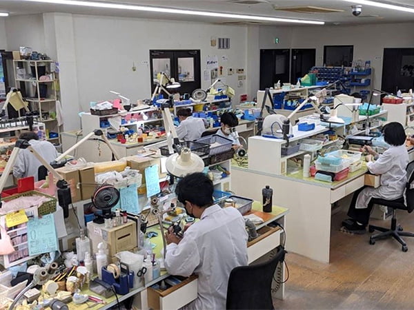 連載シリーズ「＃ニッポンの仕事」日本歯科技工士連盟