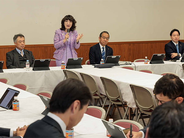 「資産運用立国」実現へ家計の安定的な資産形成を支援