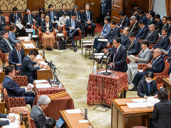 岸田総理　総合経済対策の重要性を強調　令和5年度補正予算審議