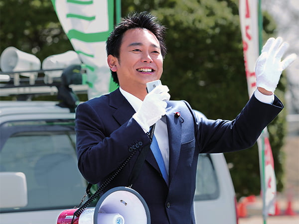 自由民主1面コラム「幸響」上杉 謙太郎 広報本部新聞出版局次長