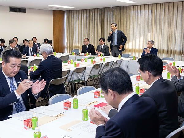 新たな基本法に向け提言農林関係合同会議