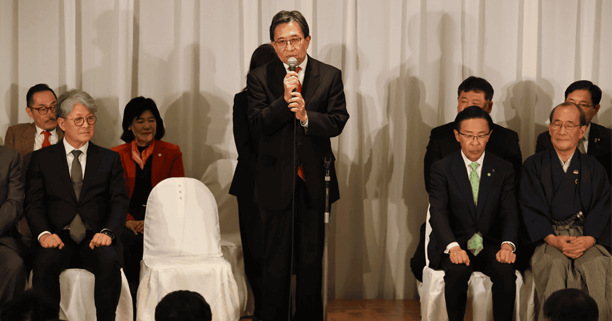 [京都市長選]松井孝治氏　接戦を制し勝利をつかむ