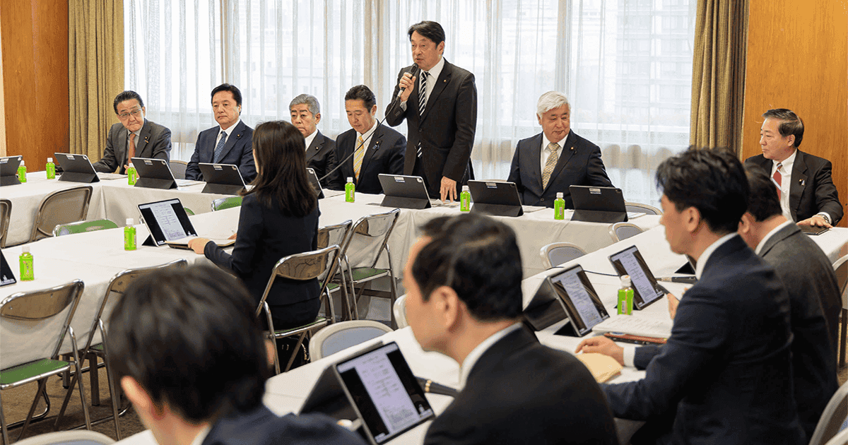 国防合同会議、防衛装備の第三国移転案を了承