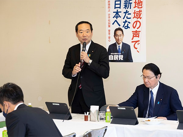 外交合同会議、駐ウ大使らと意見交換