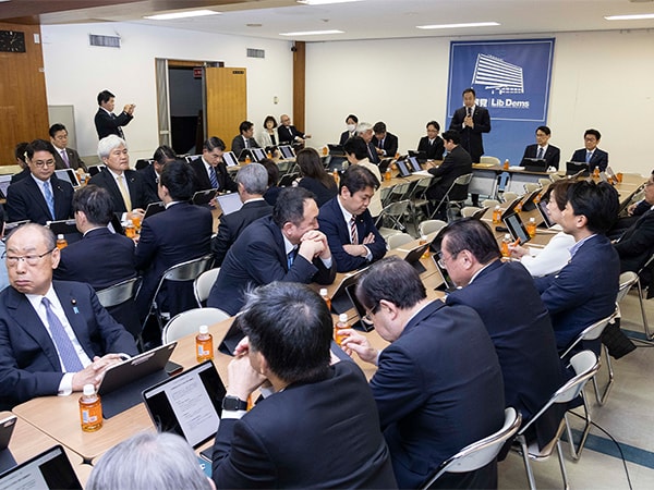 政治資金規正法改正に向けて全議員を対象に議論政治刷新本部政治資金に関する法整備WG