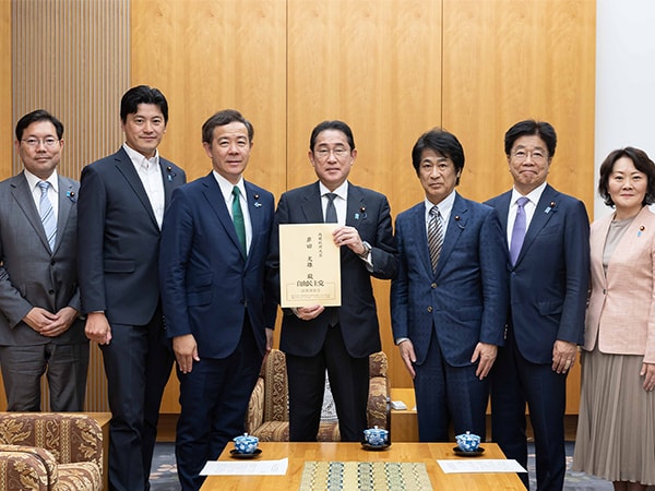 労働者等が安心して働ける環境整備へカスハラ対策PTが提言申し入れ