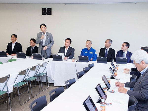 古川聡宇宙飛行士、ISS長期滞在から帰還関係会議が報告受ける