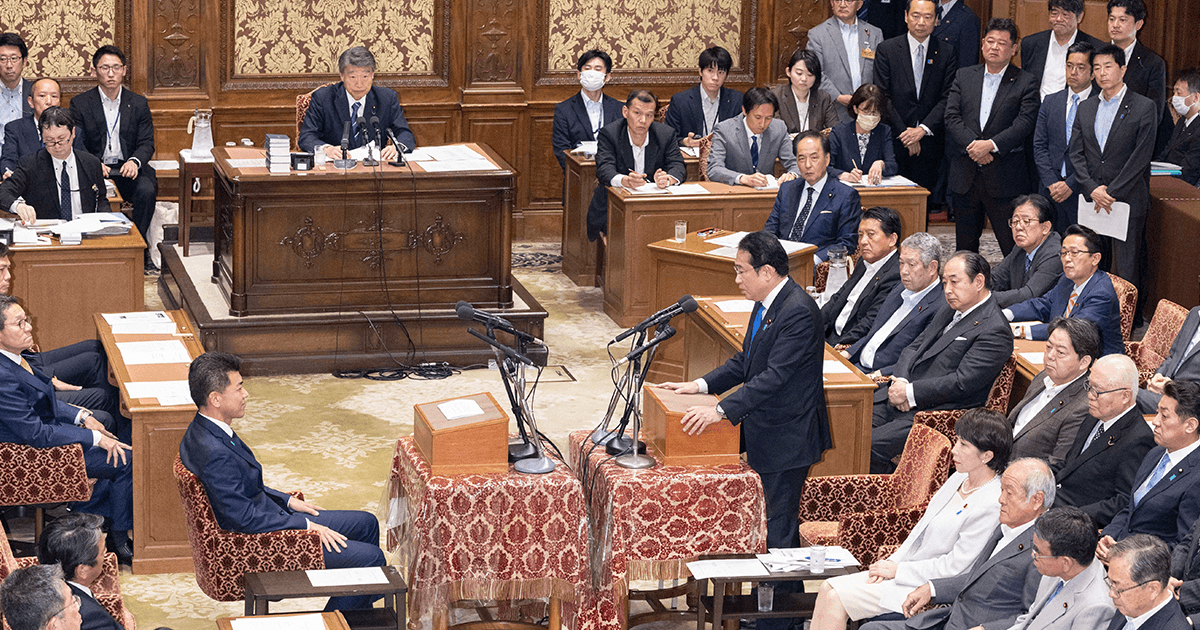 党首討論の様子