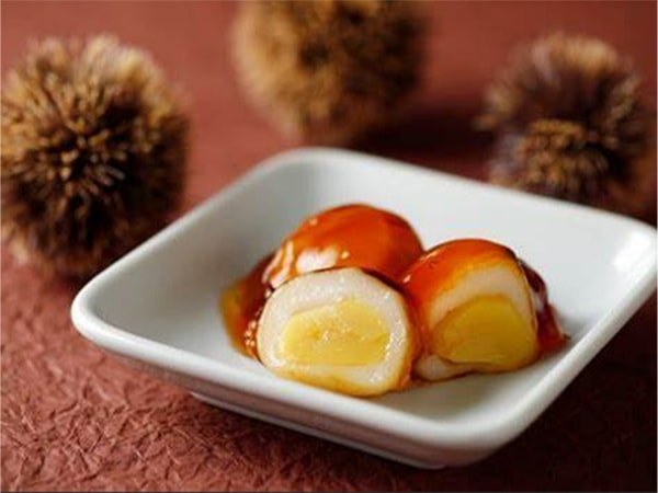 自由民主8面コラム「思わず食べたい私の推しメシ」高階 恵美子衆議院議員宮城文化の「栗だんご」