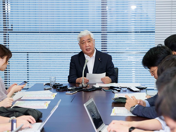 選挙困難事態における国会機能維持衆院5会派閉会中審査要求を確認