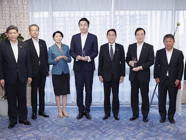 金賞・富山 銀賞・岐阜 銅賞・群馬党勢拡大で特別表彰