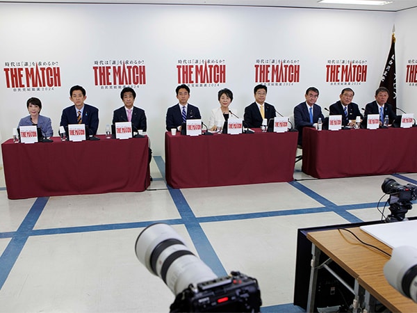 「国のかたち」を巡り憲法改正について論戦を展開国民の声に応える政策討論会を開催