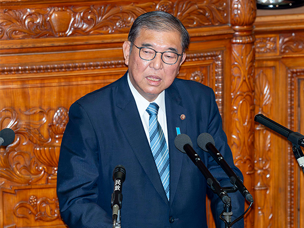 補正予算成立と政治改革の実現に決意 石破総理が所信表明演説