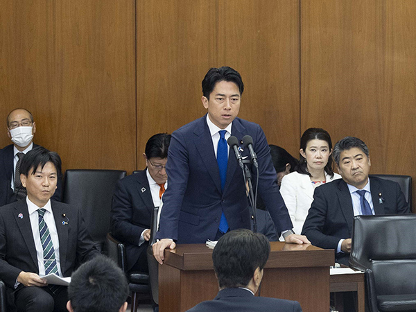 政治改革の前進へ徹底審議衆院特別委員会で主張を展開