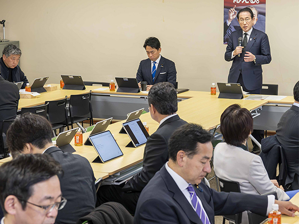 次世代の「映画人材」育成を新資本主義本部が映画監督・是枝裕和氏からヒアリング