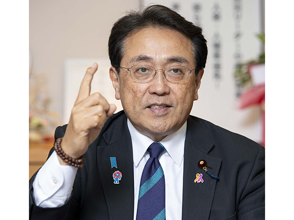 「関税より投資」を貫き「針の穴を通す」合意得た