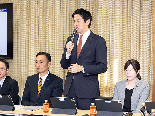 科技ノベ調査会 切れ目のない研究支援をノーベル賞ダブル受賞者からヒアリング