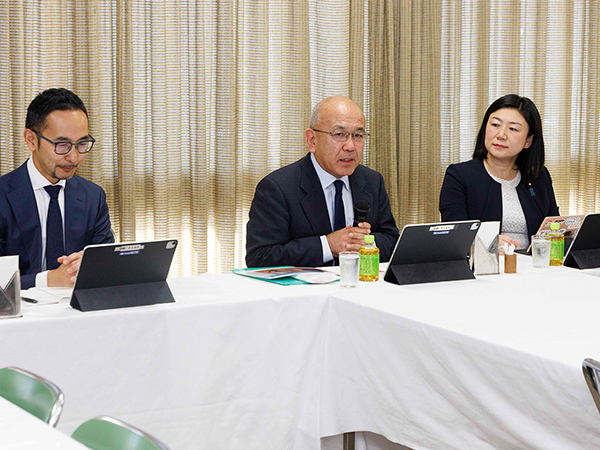 わが国主導の積極的な国際人道支援を 国際協力調査会が現状をヒアリング