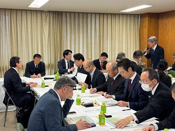 組織運動本部「予算・税制等に関する政策懇談会」(11月12日)