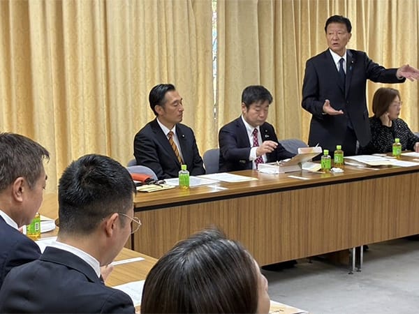 組織運動本部「予算・税制等に関する政策懇談会」(11月18日)