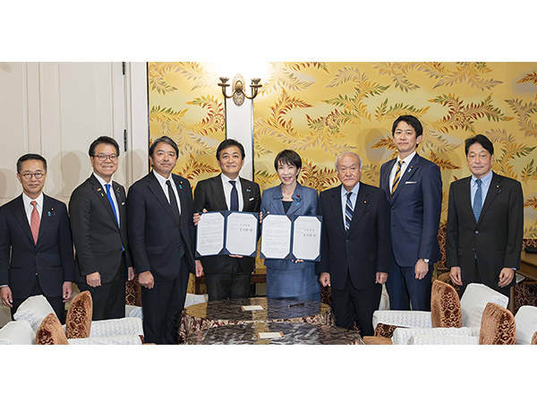 「年収の壁」178万円まで引き上げで合意高市総裁「強い経済構築の観点から最終的に判断」