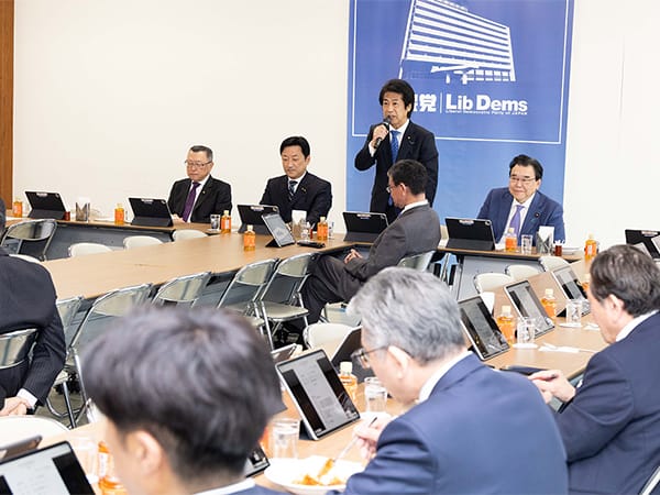 給付付き税額控除の議論加速 社会保障制度調査会