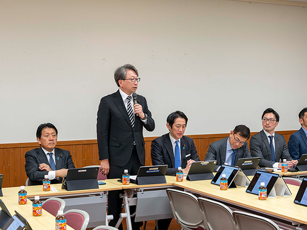 高度自律型AIの対策強化を最新AI「ミトス」巡り議論