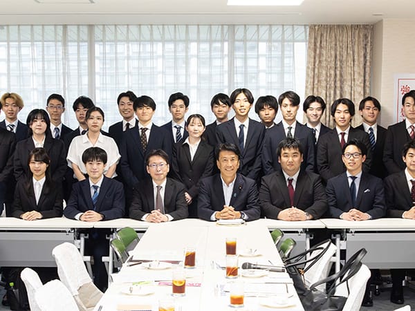 「一にも二にも多様な経験が必要」中央政治大学院が「まなびと塾」を開催