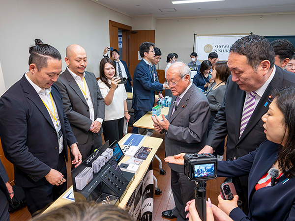 「眠っている産業を起こす」デジタル本部がスリープテック展示会を開催
