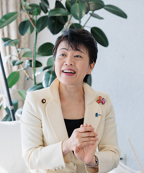 有村治子総務会長