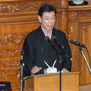 西村内閣府特命担当大臣