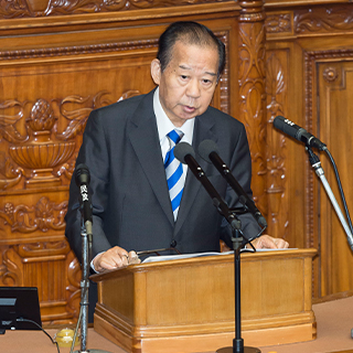 二階俊博幹事長