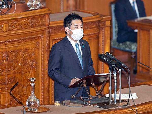 第204回国会における渡辺猛之参議院自民党筆頭副幹事長代表質問