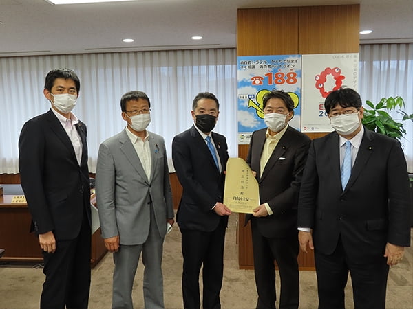 知的財産戦略調査会提言