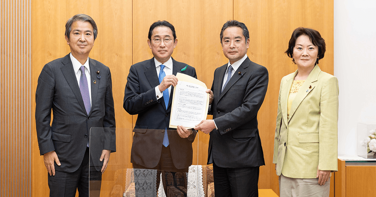 脱炭素化への取り組み加速を 環境・温暖化対策調査会が提言申し入れ