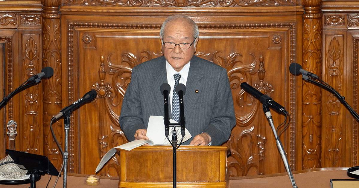 第211回国会における鈴木俊一財務大臣の財政演説