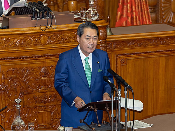 第212回臨時国会における牧野たかお参議院自民党幹事長代理 代表質問