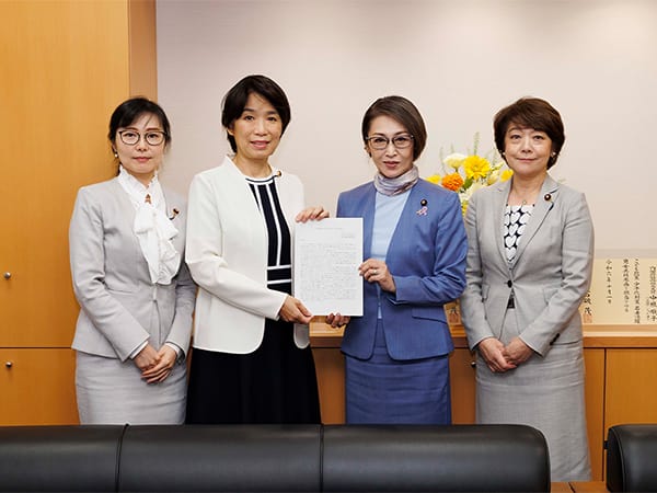 「女性版骨太の方針2025」に向けた提言申し入れ