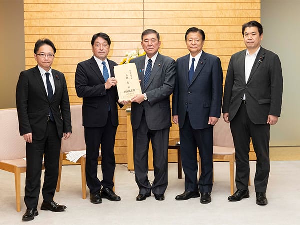 国民の安心と安全のための外国人政策 第一次提言― 違法外国人ゼロを目指して ―