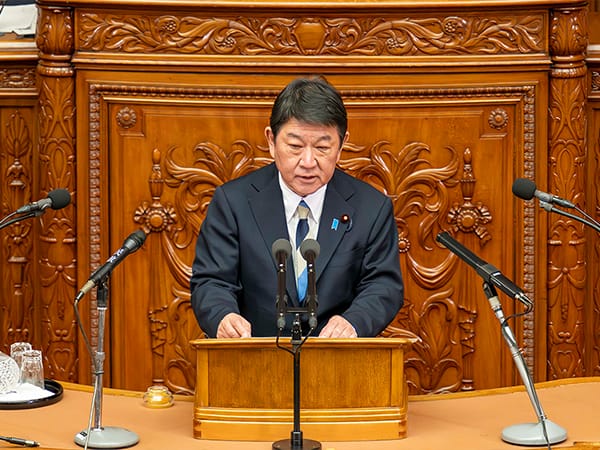 第221回国会における茂木敏充外務大臣の外交演説