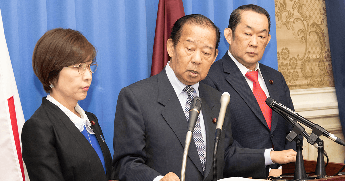 二階幹事長