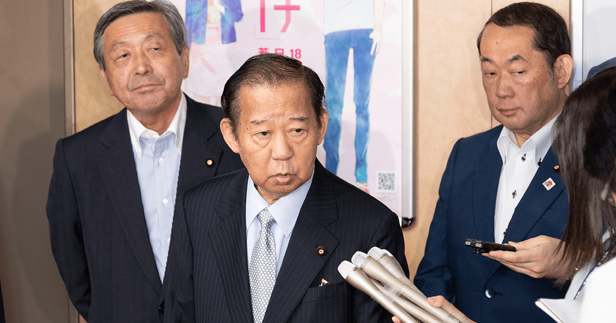 二階幹事長