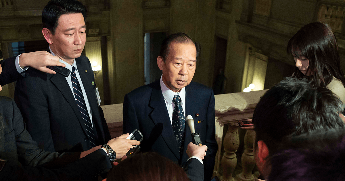 二階幹事長
