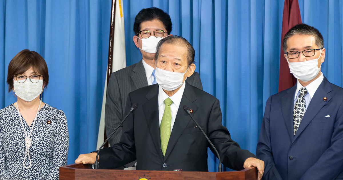二階幹事長