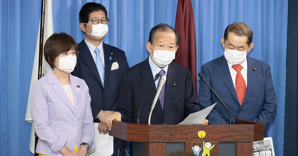 二階幹事長